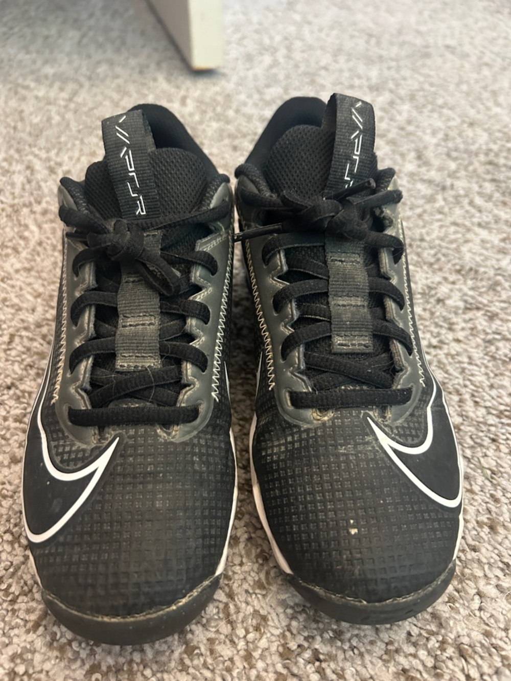 Nike boys baseball/football cleats. Vapor size 3.5 - Picture 2 of 6